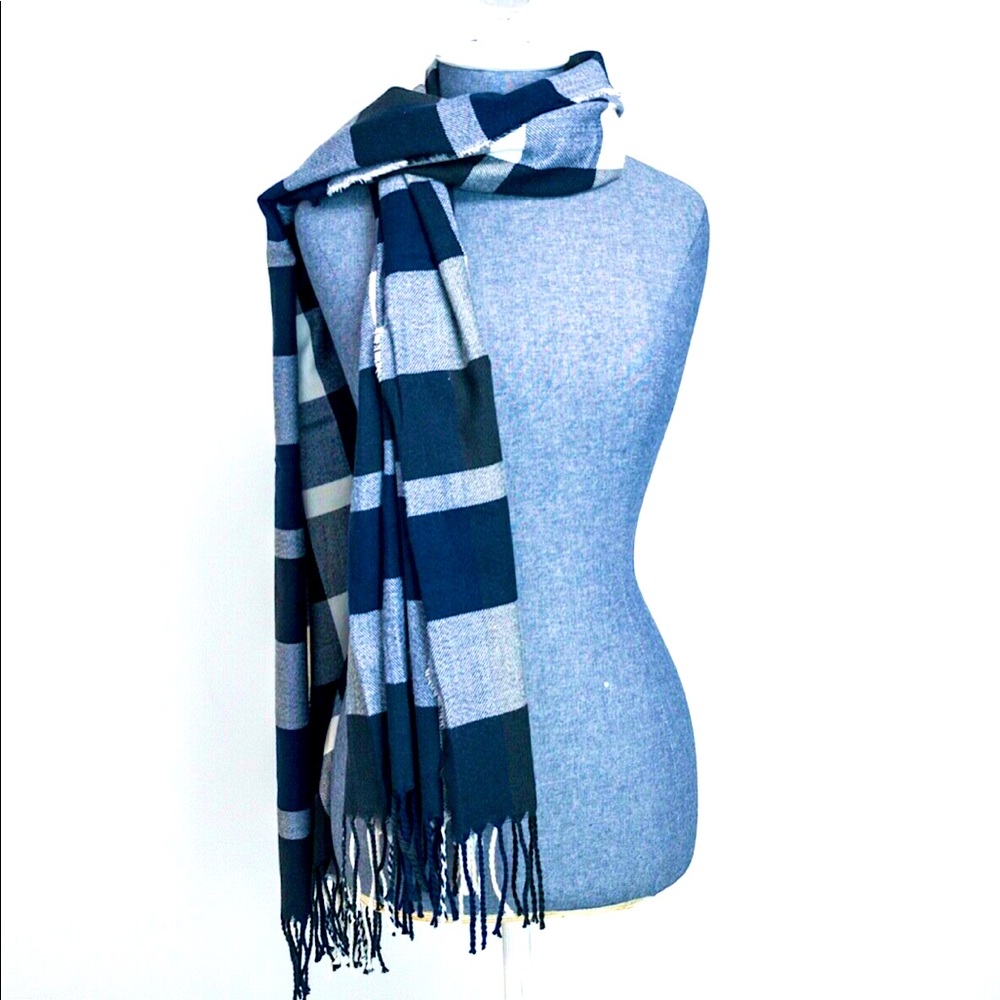 Plaid Scarf - by Plush